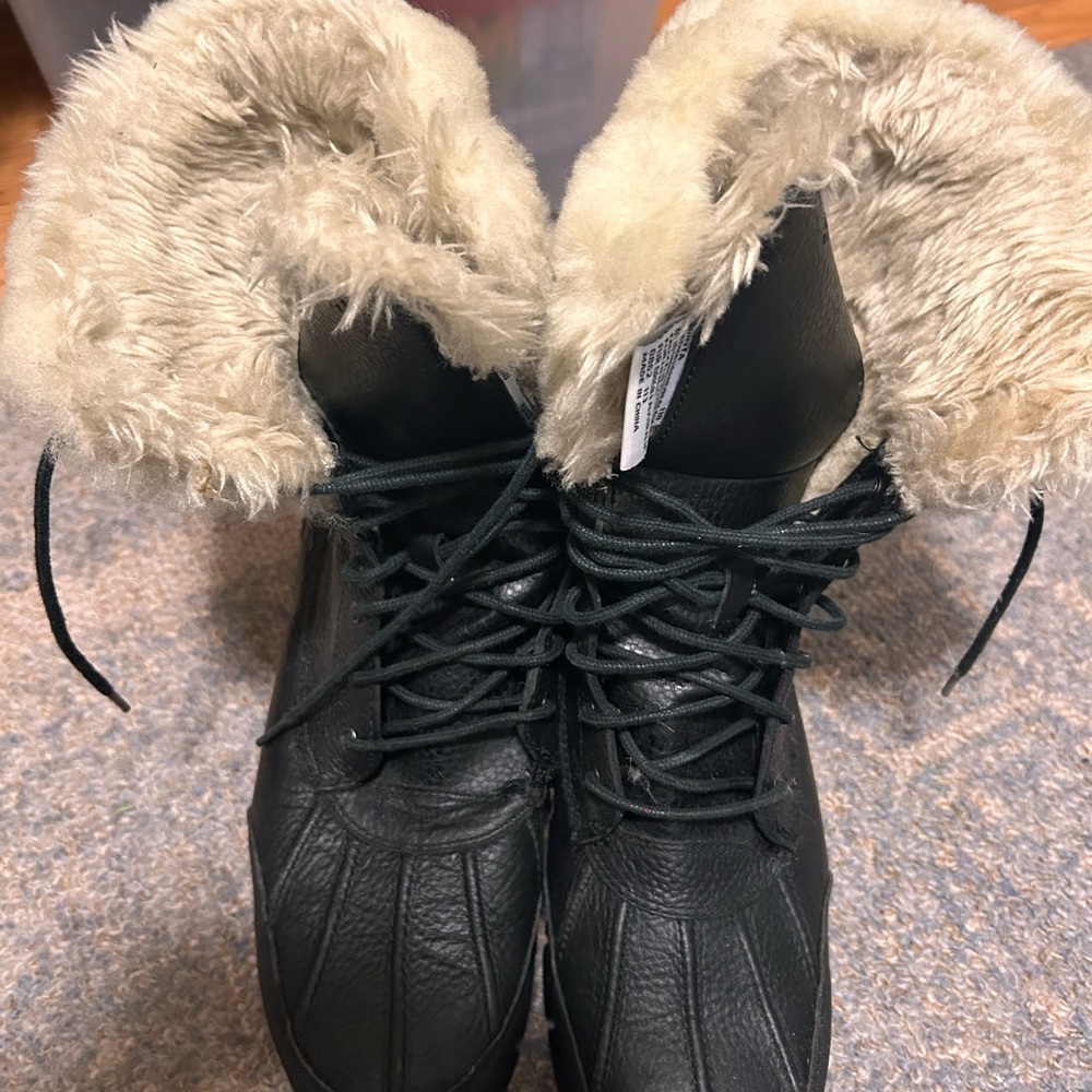 Lauren Ralph Lauren Women's Black Fur-Lined Boots